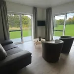 Le Grand Pont Bed & Breakfast *