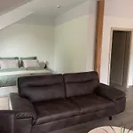 Le Grand Pont Bed and Breakfast