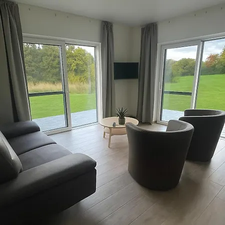 Le Grand Pont Bed & Breakfast 3*