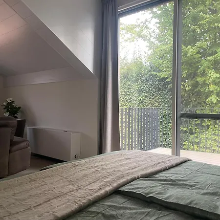 Le Grand Pont Bed & Breakfast